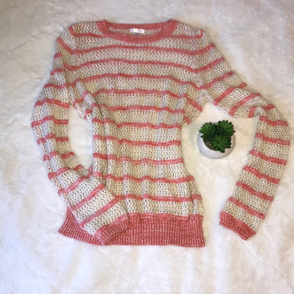 Loose sweater
